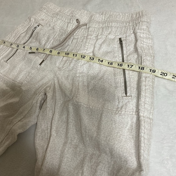 Athleta Gray Joggers with Elastic Waistband - Picture 11 of 14